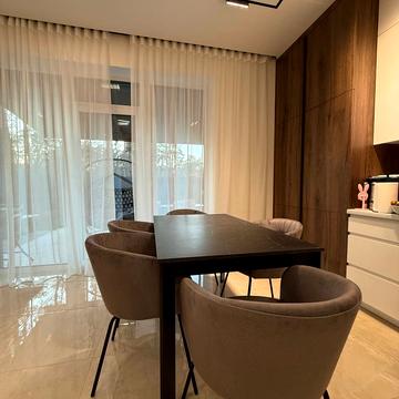 Полтавська вул.