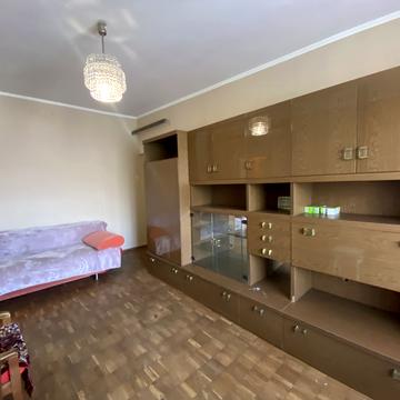 Зелена вул., 11