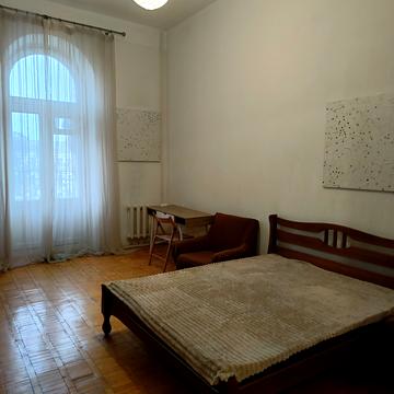 Володимирська вул., 40/2