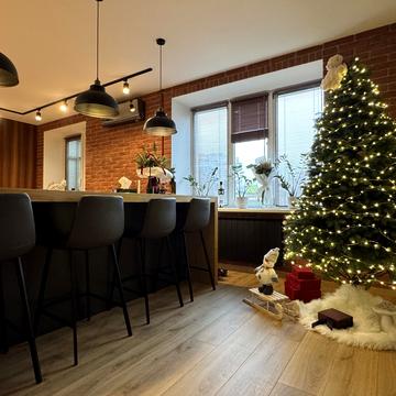 Дмитра Донцова вул., 7