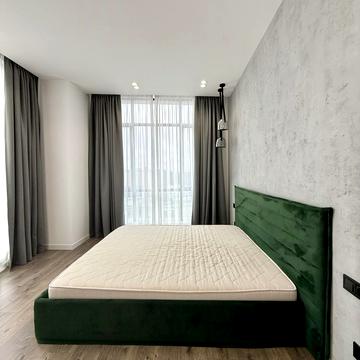 Деміївська вул., 33