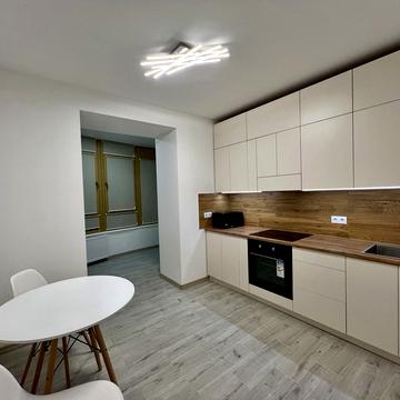 Галицька вул., (Будинок)