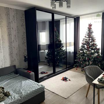 Ювілейний просп. (), 67б