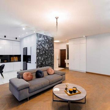 Джона Маккейна вул. (Івана Кудрі), 26