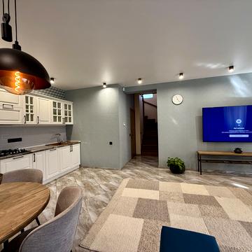 Найкраща вул. (Ломоносова)