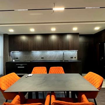 Микільсько-Слобідська вул., 8