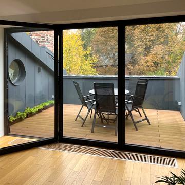 Дмитра Вітовського вул. (), 28