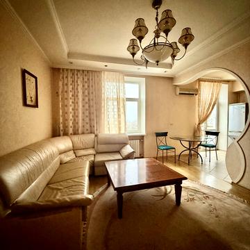 Дмитра Яворницького просп. (Карла Маркса), 13-15