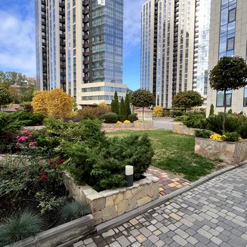 Сімферопольська вул., 2-П