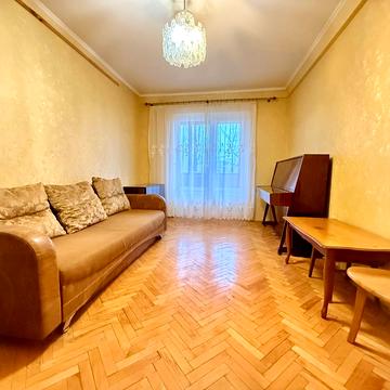 Ореста Левицького вул. (Академіка Курчатова), 3-А