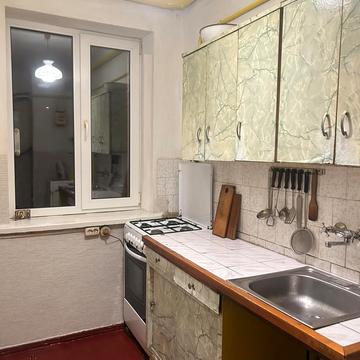 Андрія Лайка вул. (Руднєва), 31