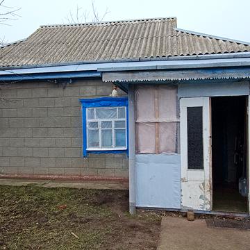 Футбольна вул., 66