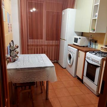 Білоруська вул., 17-Б