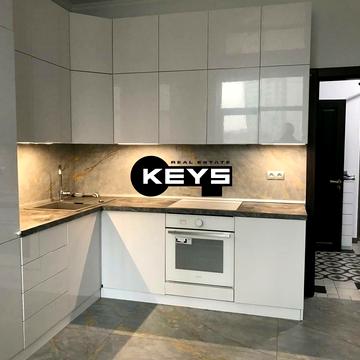 Академіка Філатова вул., 2/1