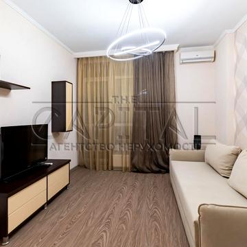 Андрія Верхогляда вул. (Михайла Драгомирова), 5