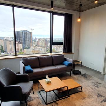 Ділова вул. (Димитрова), 1/2