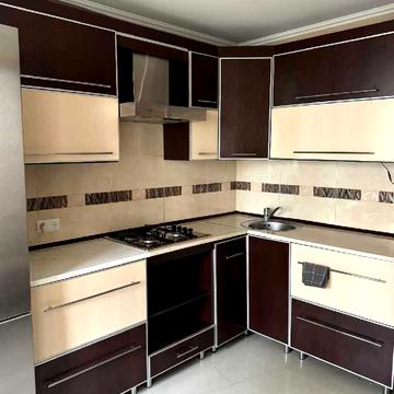 Богдана Хмельницького вул., 275а