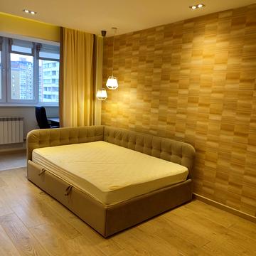 Михайла Гришка вул., 10