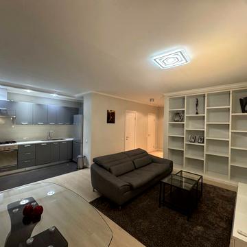 Михайла Омеляновича-Павленка вул. (Суворова), 19