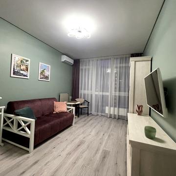 Предславинська вул., 44