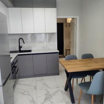 Академіка Янгеля вул. (Фрунзе), 4