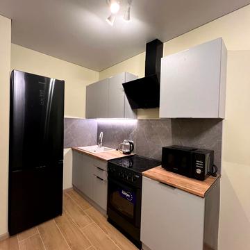 Віктора Некрасова вул. (Північно-Сирецька), 6