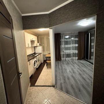 Мостицька вул., 6