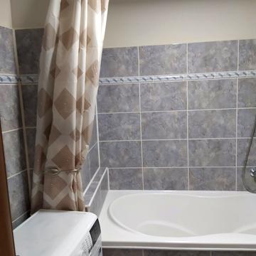 Камянецька вул., 109