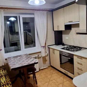 Братиславська вул., 40