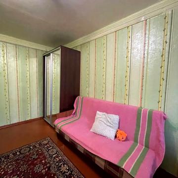 Високовольтна вул., 18