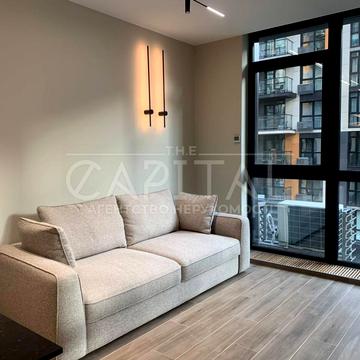 Предславинська вул., 44