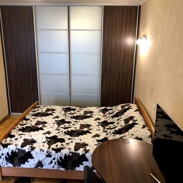 Набережно-Хрещатицька вул., 3-А