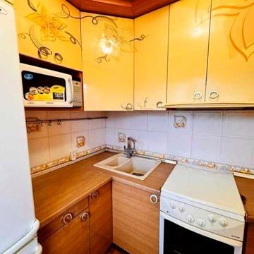 Зодчих вул., 62