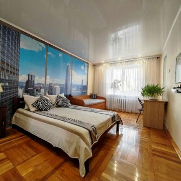 Євгена Чикаленка вул., 68а