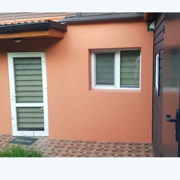 Луганська вул.