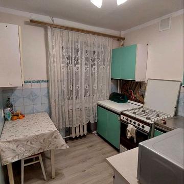 Сергія Литвиненка вул., 9