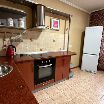 Драгоманова вул., 14-А