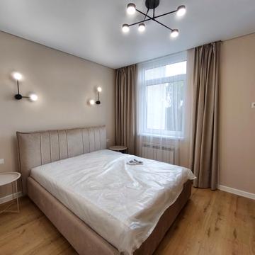 Андрія Бачинського вул., 81