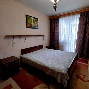 Василя Тютюнника вул. (Малишева), 11