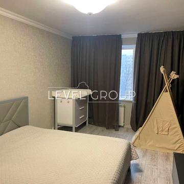 Левка Лукяненка вул. (Маршала Тимошенка), 1-В