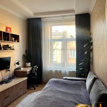 Якова Головацького вул., 20