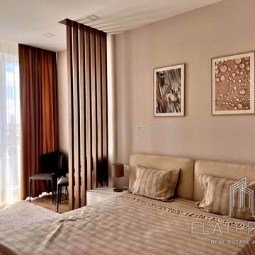 Саксаганського вул., 37-К