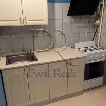 Дмитра Павличка просп., 4-А