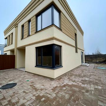 Грушевського вул.