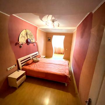 Терещенківська вул. (Червоного Козацтва), 27