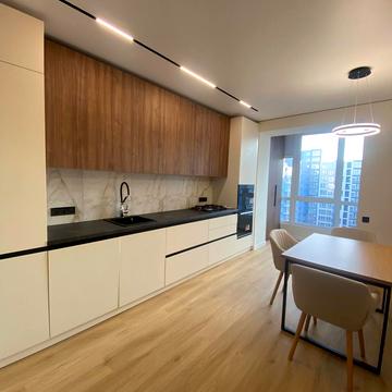 Княгинин вул., (Будинок 15)