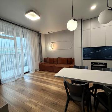 Бульварно-Кудрявська вул. (Воровського), 17