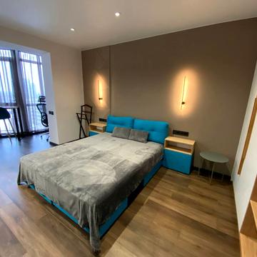 Набережна Перемоги вул., 44п