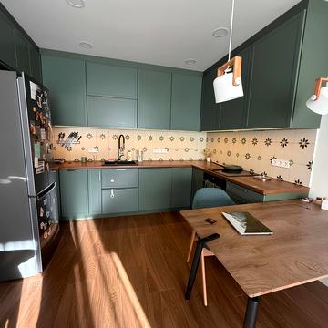 Львівська вул., 92