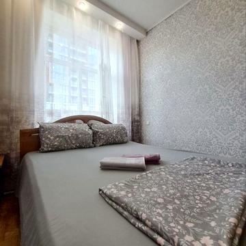 Володимира Вернадського вул. (Дзержинського), 16